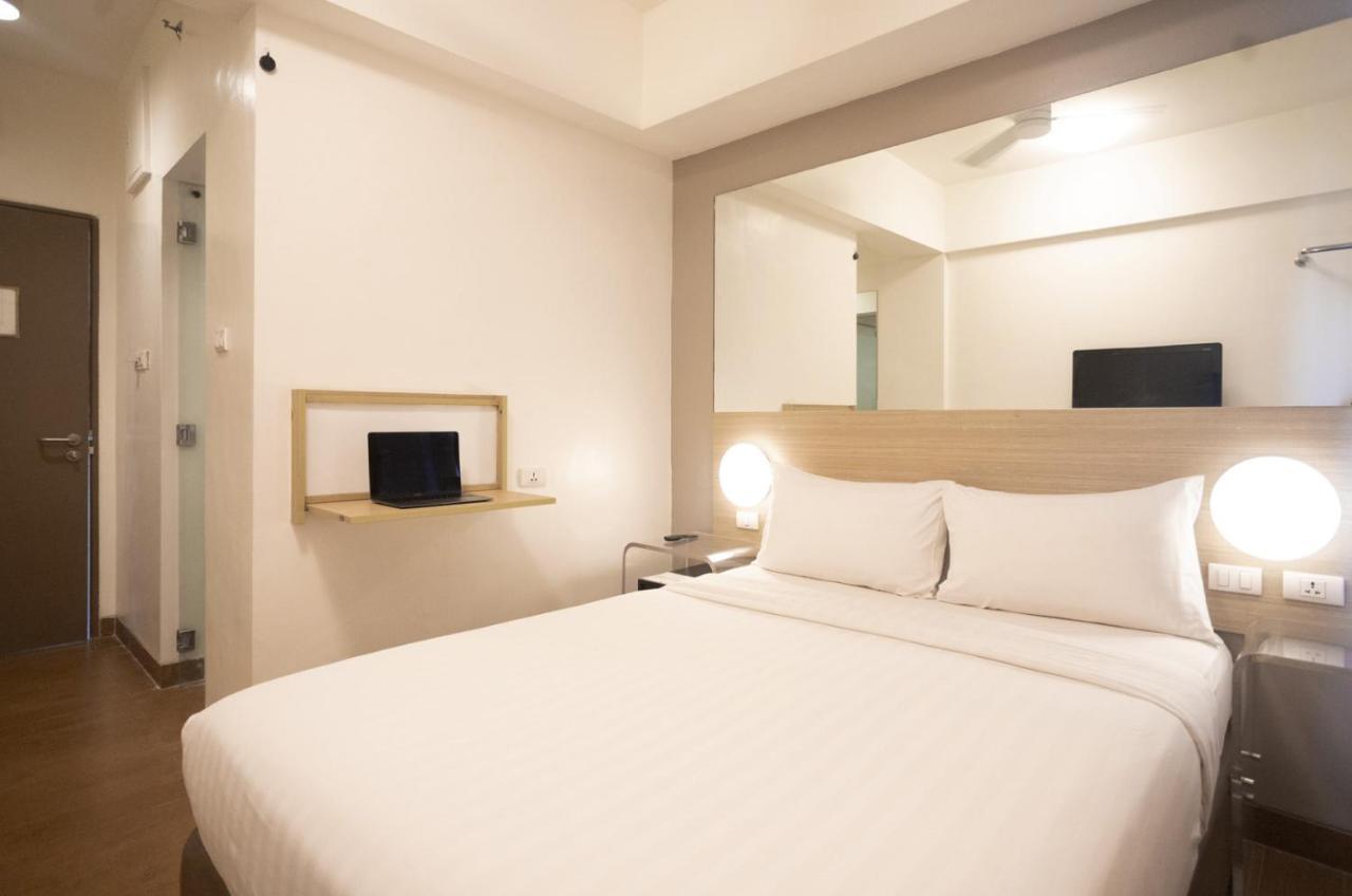Red Planet Manila Malate Mabini Hotel Eksteriør billede